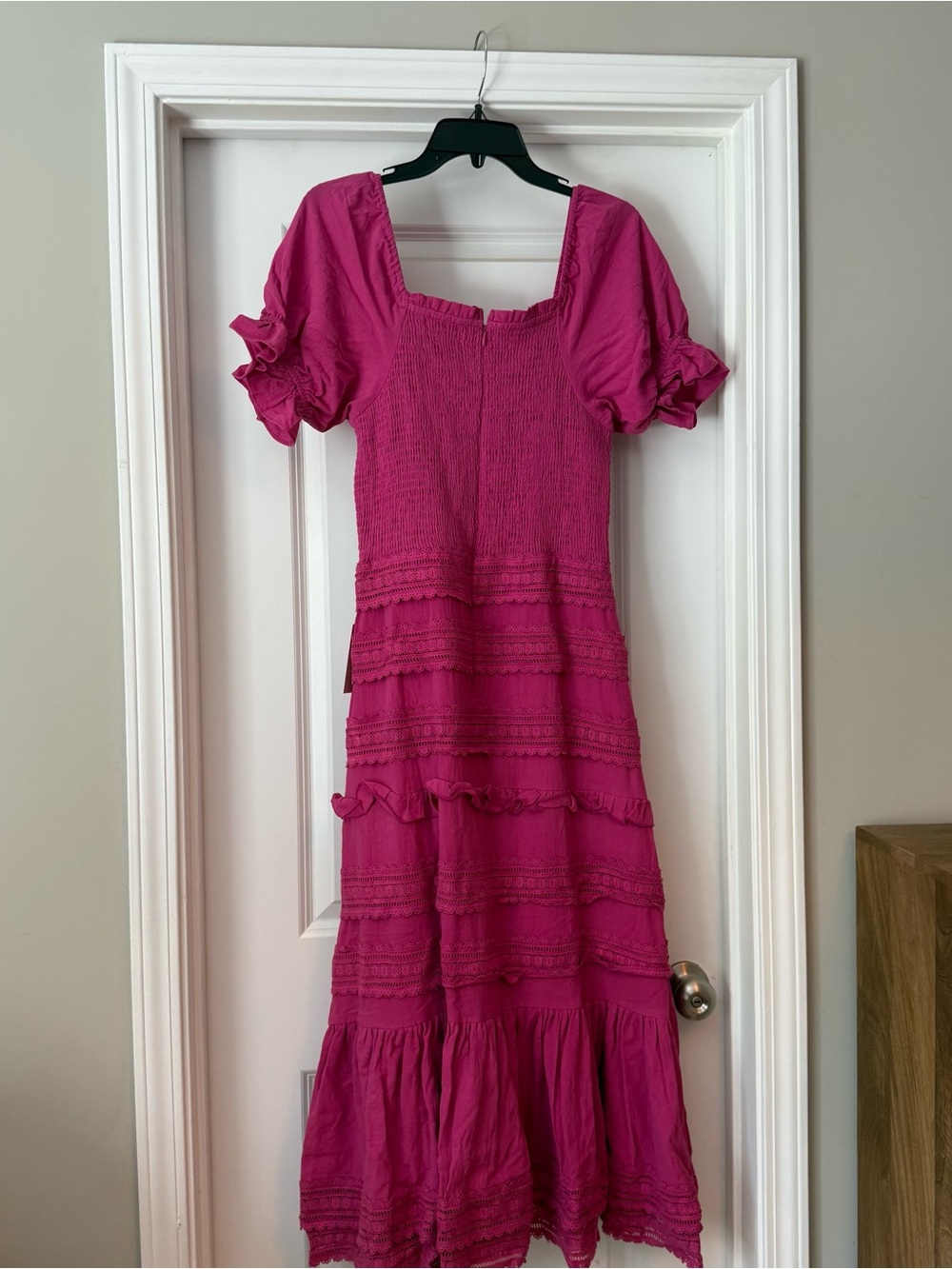 Ivy City Co Fuchsia Puff-Sleeve Tiered Midi Dress - Picture 7 of 9